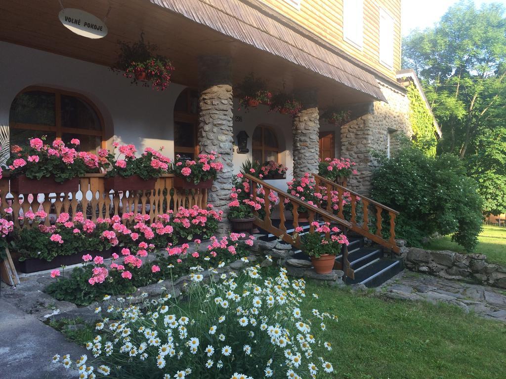 Hotel U Kaplicky Pec pod Sněžkou Exterior foto